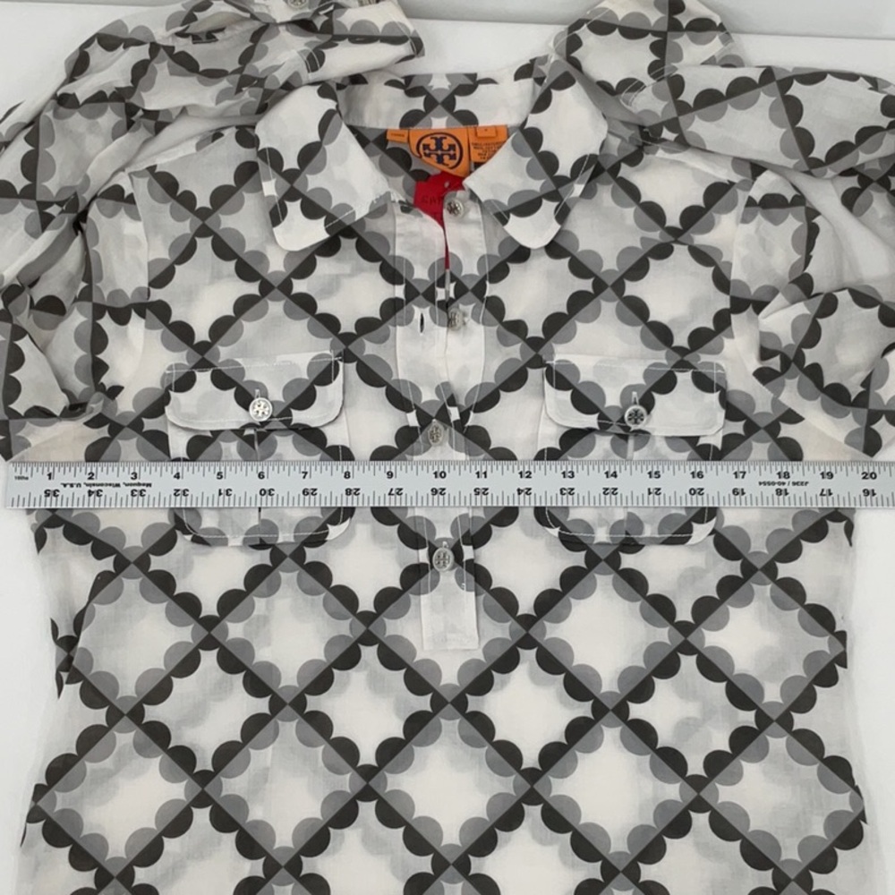 Tory Burch Logo Print Cotton Popover Utility Blouse Women’s 8 Gray White - Picture 12 of 14